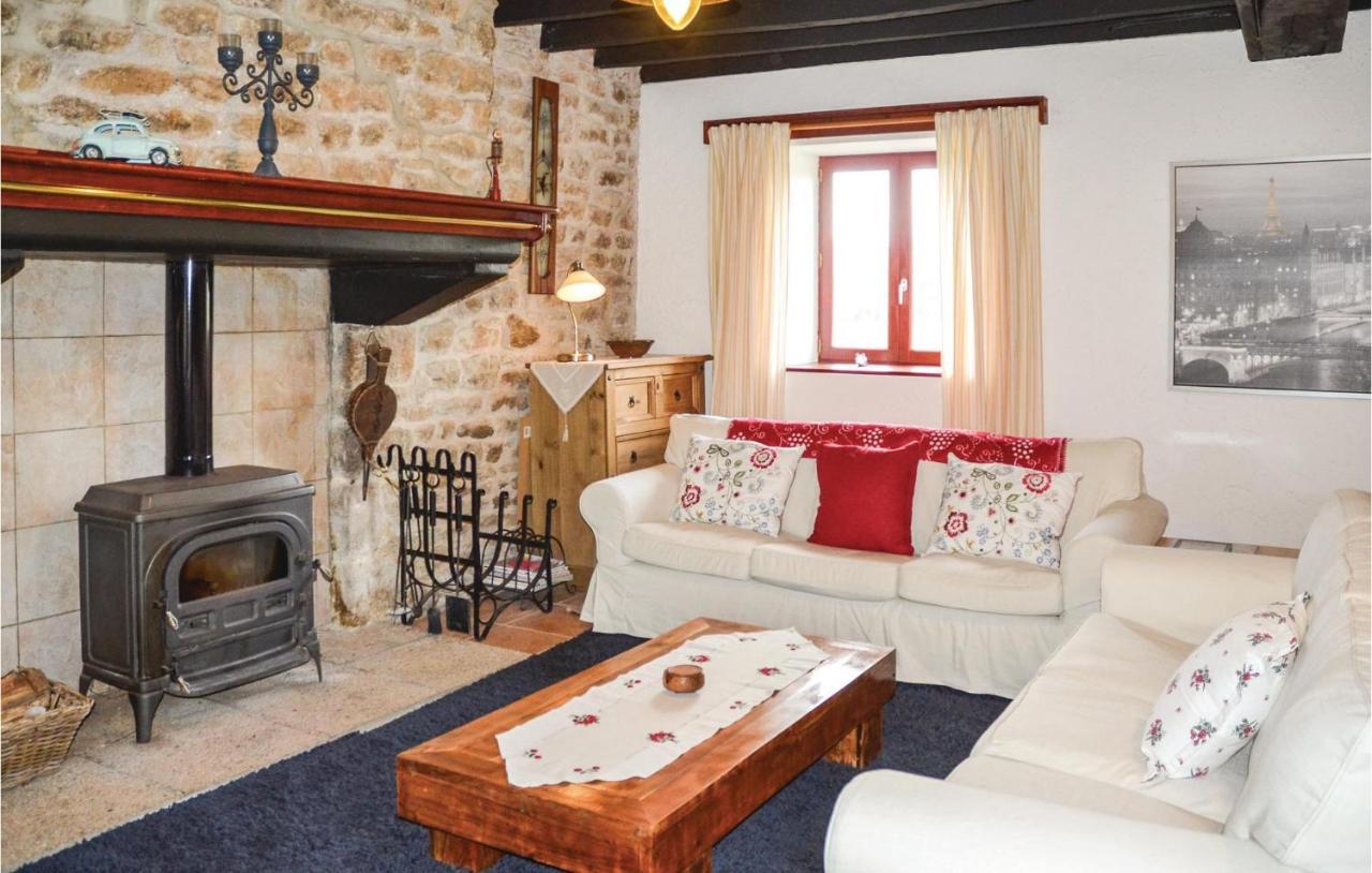Beautiful Home In Montaudin With Wifi المظهر الخارجي الصورة